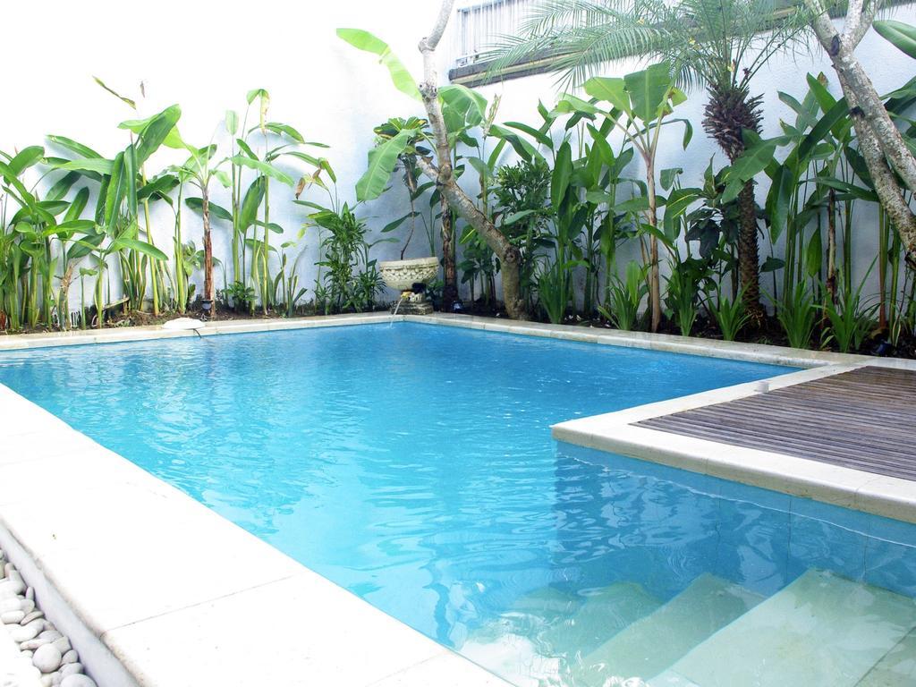 Starfish Bali Villa Seminyak Værelse billede