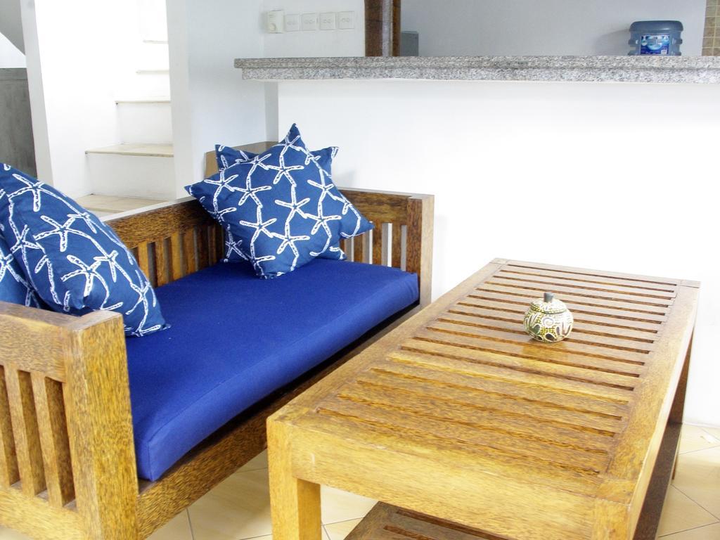 Starfish Bali Villa Seminyak Værelse billede