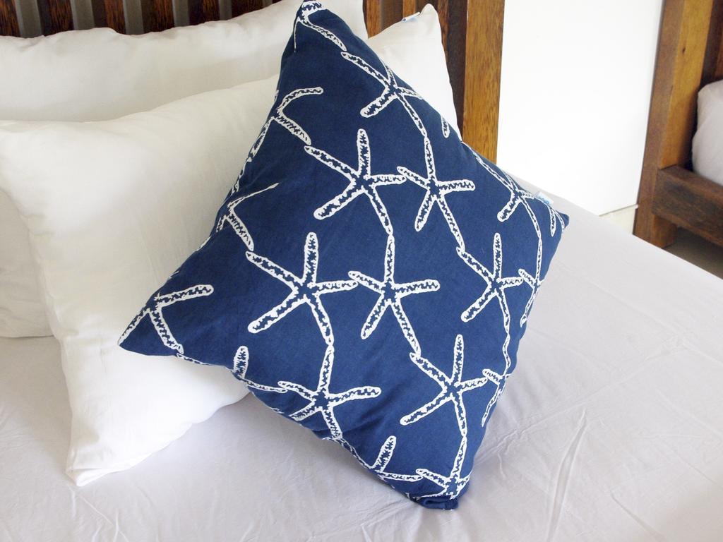 Starfish Bali Villa Seminyak Værelse billede