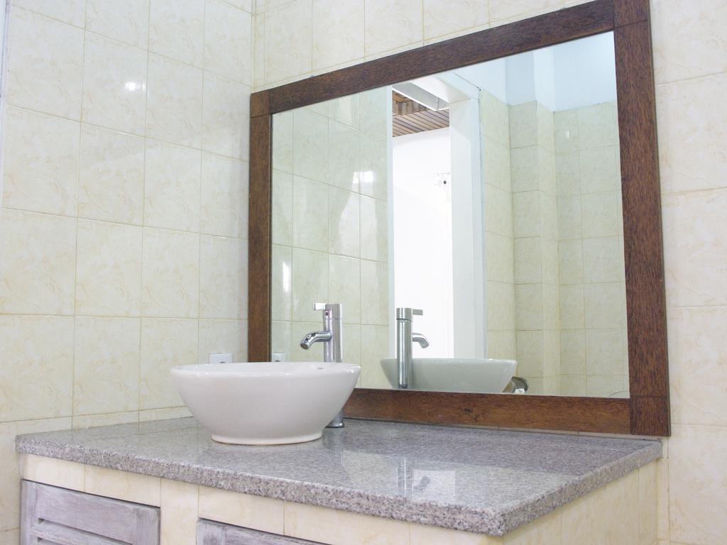 Starfish Bali Villa Seminyak Værelse billede